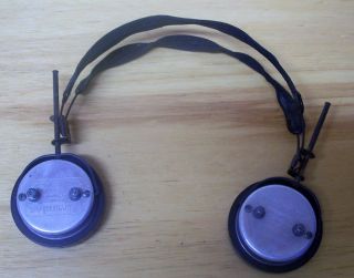 VINTAGE philmore PURE   TONE HEADSET FOR HAM RADIO AND MORE WWII ERA 
