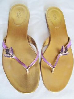 gucci flip flops in Womens Shoes