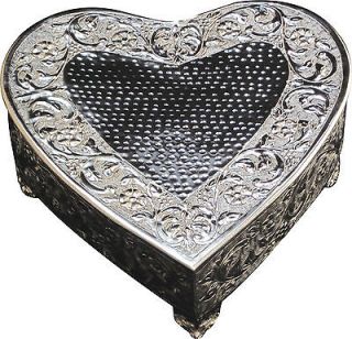 UNIQUE HEART SHAPE SILVER CAKE STAND FOR WEDDING CAKE DECORATION 16 