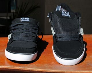 Adio skate shoes in Mens Shoes