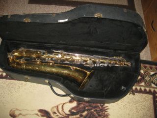 Bundy Baritone Saxophone