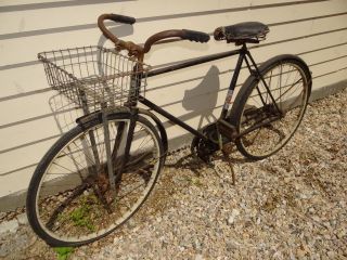   Used Columbia Clipper Mens Leather Seat Bike Bicycle with Basket NR