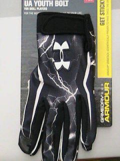 youth football gloves in Gloves