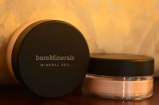   Minerals Escentuals MINERAL VEIL Translucent Face Powder 9g Fast Ship