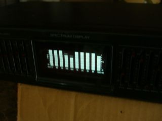   MODEL 31 2030 STEREO 10 BAND GRAPHIC EQUALIZER WITH SPECTRUM DISPLAY