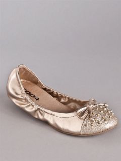 NEW SODA Women Spike Cap Slip On Ballet Flat Shoe sz Light Gold 