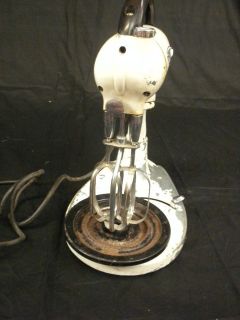 vintage electric mixers in Collectibles