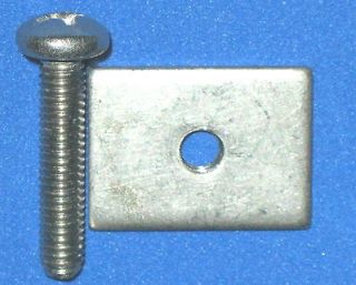 SCREW/PLATE FOR SUP SURFBOARD CENTER BOXES  FUTURE/FCS SIDEBITE FINS