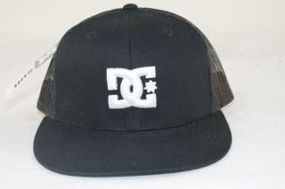 NEW  DC SHOES BLACK FLAT BILL ADJUSTABLE HAT WITH MESH BACK ONE SIZE 