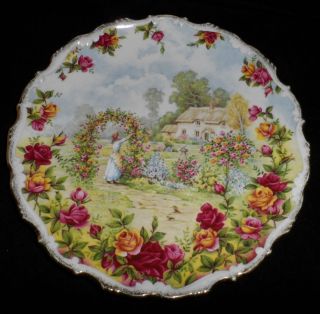   ALBERT 1986 25th ANNIVERSARY OLD CONTRY ROSES 8.5 INCH PLATE DISH