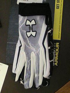 NEW UNDER ARMOUR WHITE/GREY/BLA​CK YOUTH BOLT LARGE FOOTBALL GLOVE