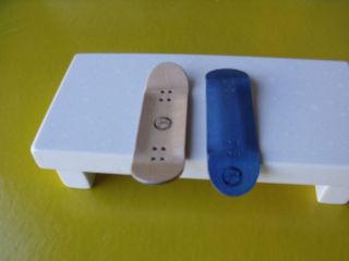 Gator Blue wooden fingerboard skateboard toy tech finger board deck
