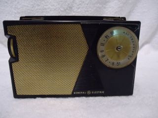 Vintage General Electric Handheld Transistor Radio Collectible