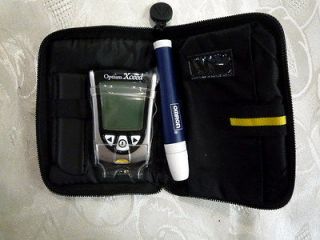 Optium Xceed Blood glucose Meter and lansing device & bag, no test 