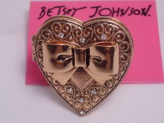 100% Betsy Johnson Gold HEART BOW Accent Ring Low Price Super 
