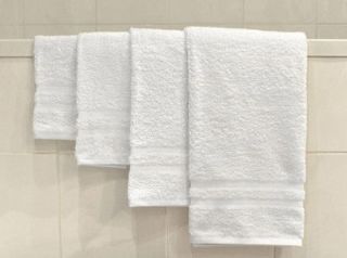 24 (2 DOZEN) WHITE 100% COTTON HOTEL BATH TOWELS 22X44