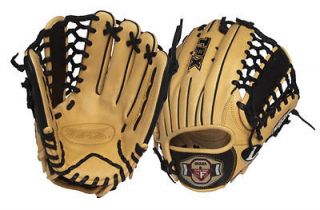 baseball glove in Gloves & Mitts