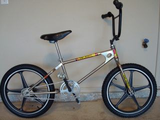 mongoose bmx in Bicycles & Frames