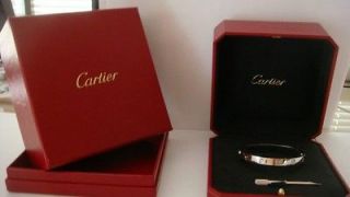 cartier bracelet in Jewelry & Watches