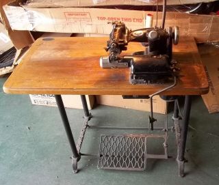   Blind Stitch Machine Model 88PB Industrial HEMMER Hem Sewing Machine