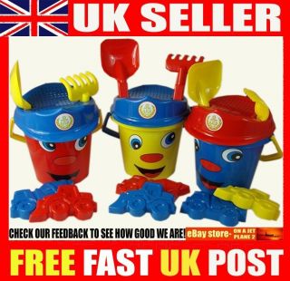 A071 7 SMILEY FACE BUCKET AND SPADE SET WITH MOULD (colours vary 