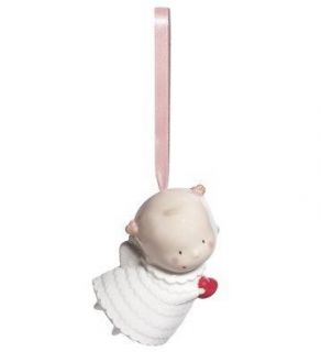   RETAILER Nao by Lladro Porcelain PRETTY LITTLE ANGEL ornament   girl