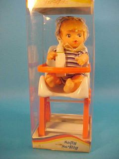 1978 BABY DOLL w/ CHAIR SALLY SO BIG DRINKS & WETS