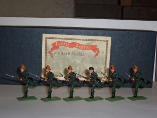 LITTLE LEGION 60TH REGIMENT KINGS ROYAL RIFLE CORPS CHARGING TOY 