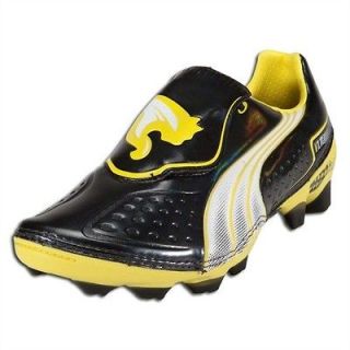puma soccer cleats in Mens Shoes