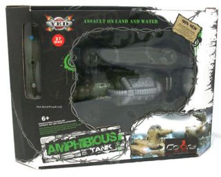 Cobra Toys YED Amphibious Remote Control RC Tank Shoots Water   Brand 