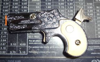 NICHOLS DYNAMITE DERRINGER CAP GUN W/2 PIECE BULLET USED