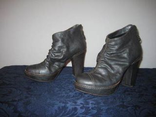   & BAKER Size 35 Leather Slouch Bluish Silver Metallic Ankle Boot