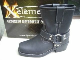   le boots~black oiled leather~harnes​s/O rings~sq.toe~n​ew in box