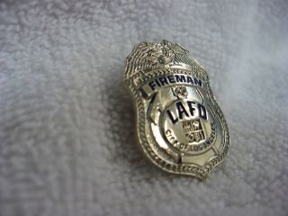 KY  FIREMAN LAPD LOS ANGELES MINI BADGE PIN OR TIE TAC (#15991 