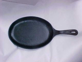   Ware Oval Sizzle Saver Frying Pan CAST IRON FLAT NO CRACKS OR REPAIRS