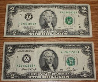 Set of (2) US Two Dollar bills 1976 1995 vintage Federal Reserve Notes