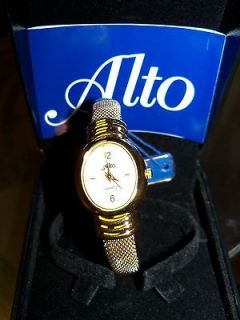 Ladies Alto Gold Cuff Watch   Lovely Watch  Needs Replacement Battery