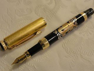 Japanese Urushi Lacquer golden Makie fountain Pen “Dragon in cloud