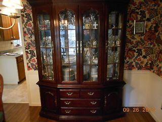 thomasville china cabinet in Cabinets & Cupboards