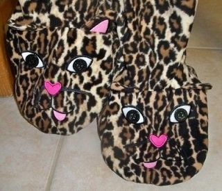   NEW KITTY CAT LEOPARD ADULT FOOTED FEET PAJAMAS SIZE LARGE L FLEECE