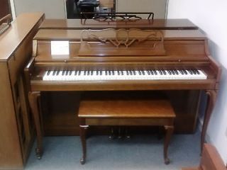 Very Nice WURLITZER SPINET piano 1971 LOW PRICE