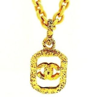 Authentic vintage Chanel necklace chain CC logo clear pendant COCO # 
