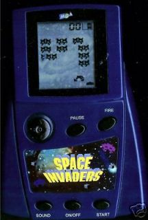   INVADERS CLASSIC ARCADE GAME MACHINE HANDHELD VINTAGE CLASSIC LCD TOY