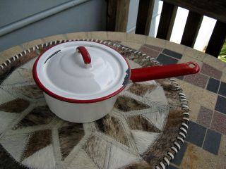Red & White Enamelware Sauce Pan/Pot With Lid Country Decoration VTG