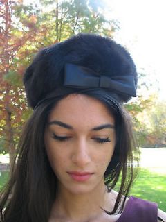 ADORABLE VINTAGE BLACK FOX FUR HAT SIZE SMALL WITH BLACK SATIN BOW 