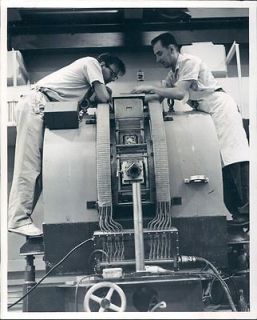 1961 Florida State University Van de Graaff Positive Ion Accelerator 