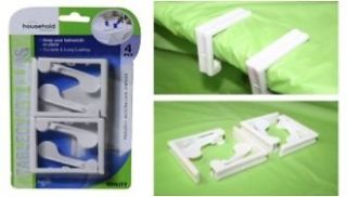 4pce Strong Plastic Table Cloth Clips   White, great for partys 