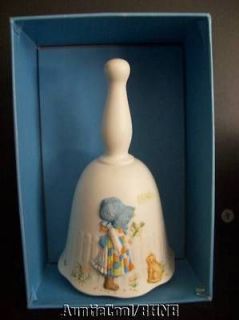 First Annual 1981 Holly Hobbie Ltd Edition Ceramic Bell Mint in Box