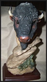 HANDPAINTED BISON * BUFFALO HEAD ON WOODEN DISPLAY STAND ~MUST SEE 