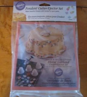 Wilton Fondant Cutter/Ejector Set NEW cake decorating supplies